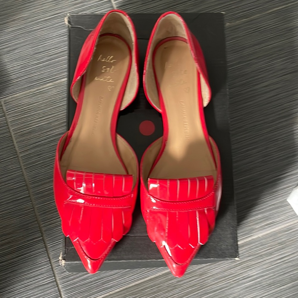 Banana republic Patent later cut shoes